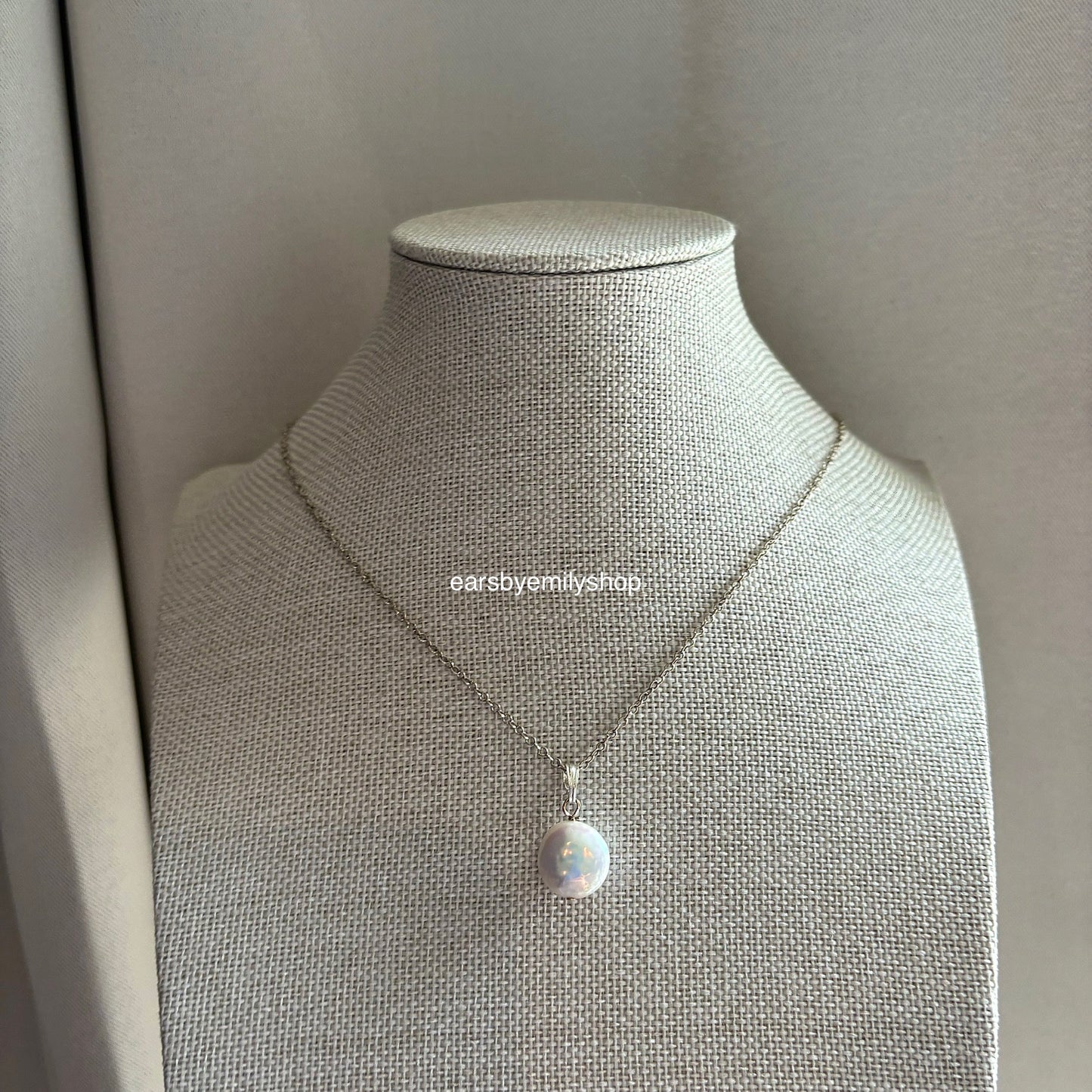 Sterling silver round circle coin pearl necklace