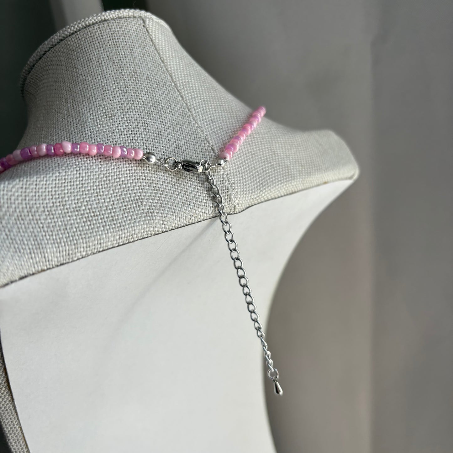 Handmade pink beaded rose quartz crystal choker necklace