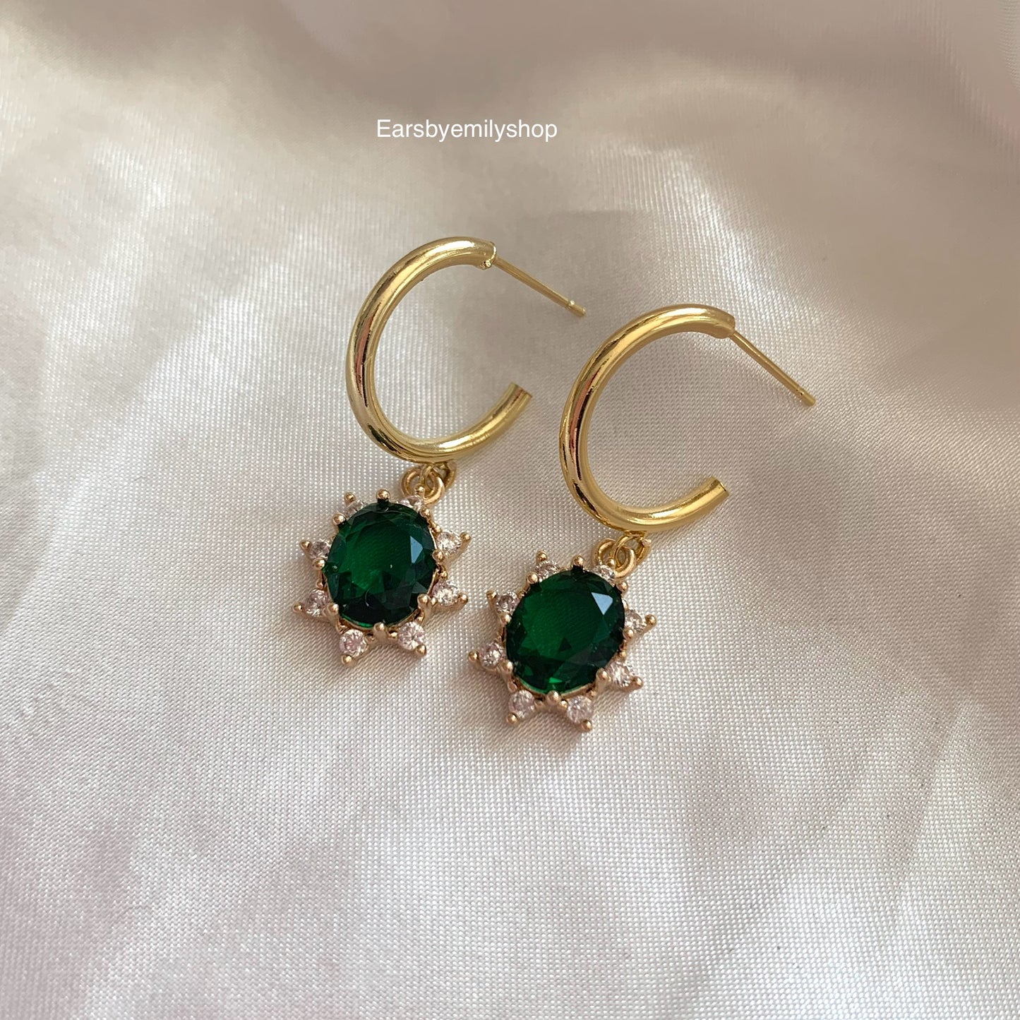 Gorgeous gold plated oval green crystal handmade drop dangle half hoop stud earrings, necklace or jewellery set/gift