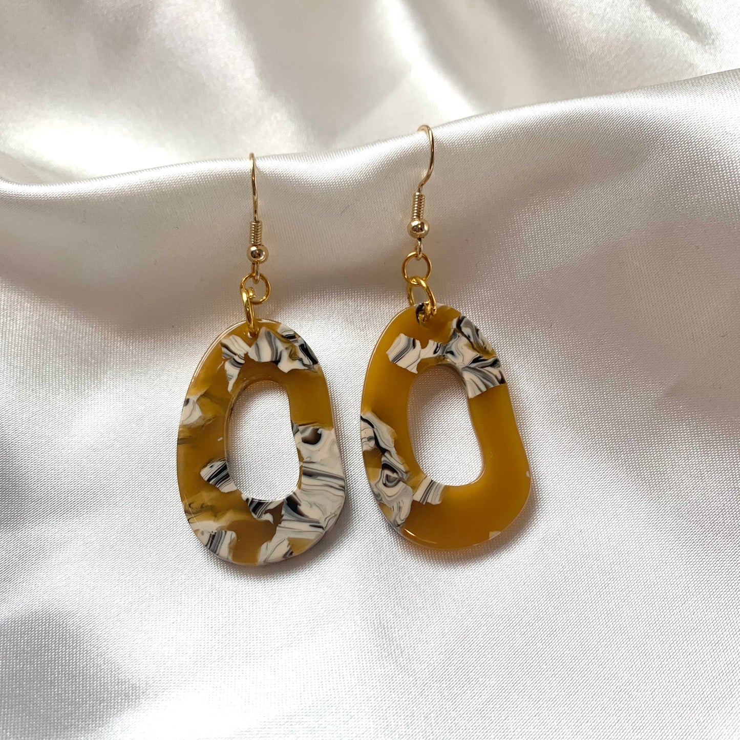 Caramel brown oval abstract gold dangle earrings