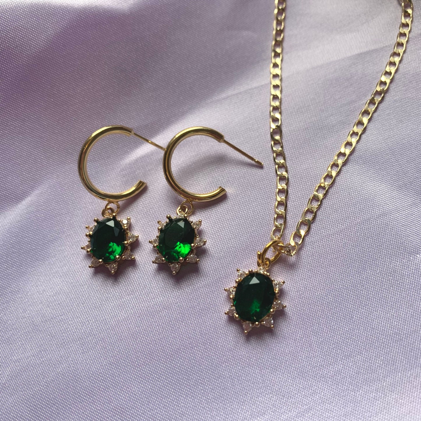Gorgeous gold plated oval green crystal handmade drop dangle half hoop stud earrings, necklace or jewellery set/gift