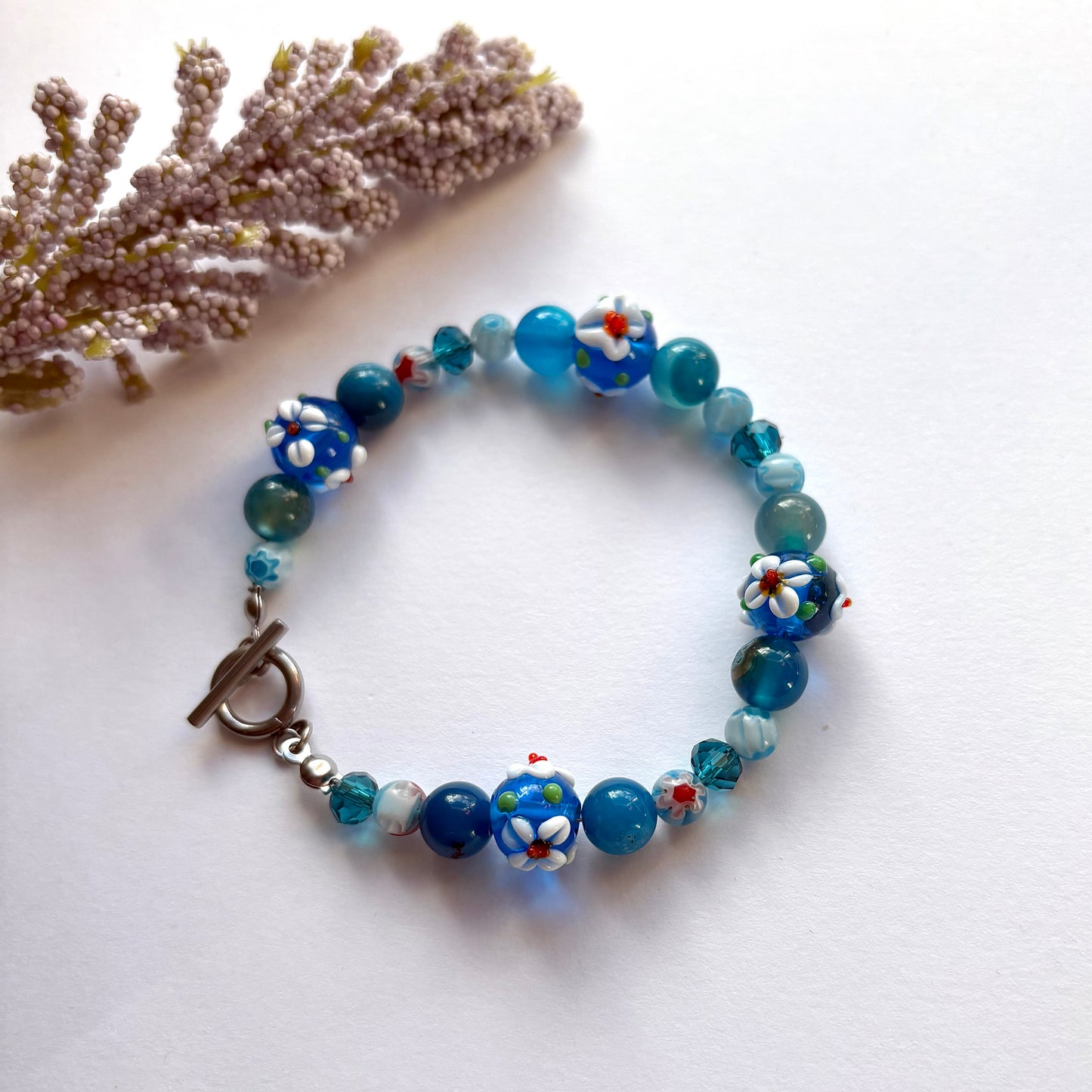 Bluebell bracelet - Blue agate crystal handmade beaded flower bracelet