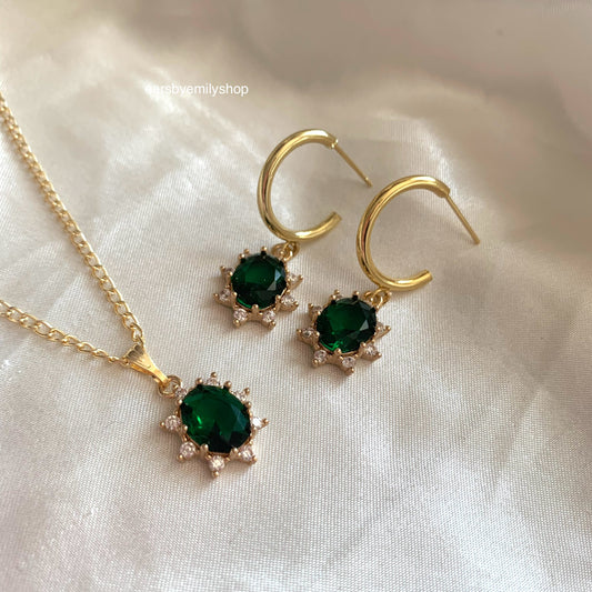 Gorgeous gold plated oval green crystal handmade drop dangle half hoop stud earrings, necklace or jewellery set/gift