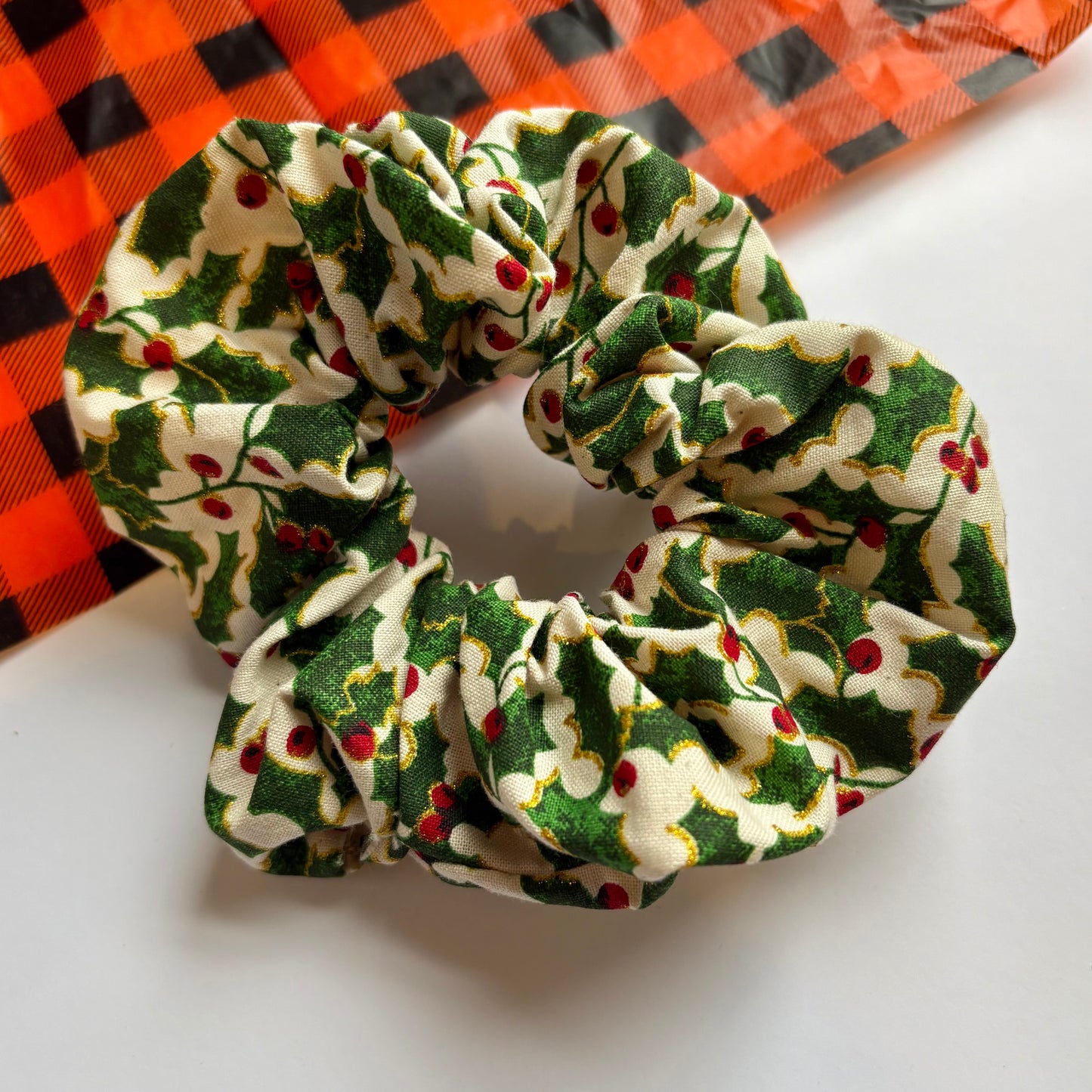 Cool large glitter holly plant Christmas scrunchie with gold glitter