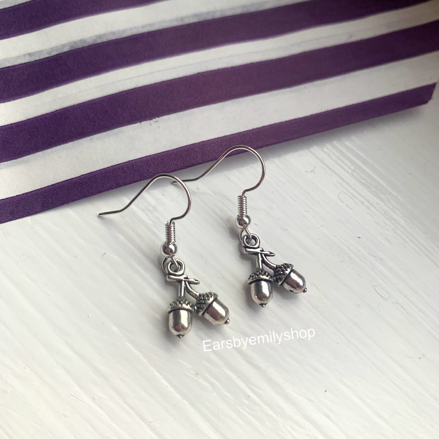 Silver acorn dangle earrings