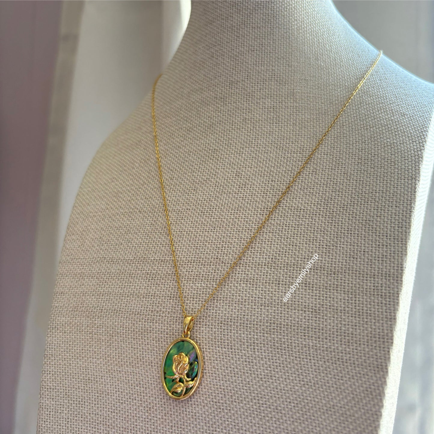 18k gold plated abalone mother of pearl rose flower necklace