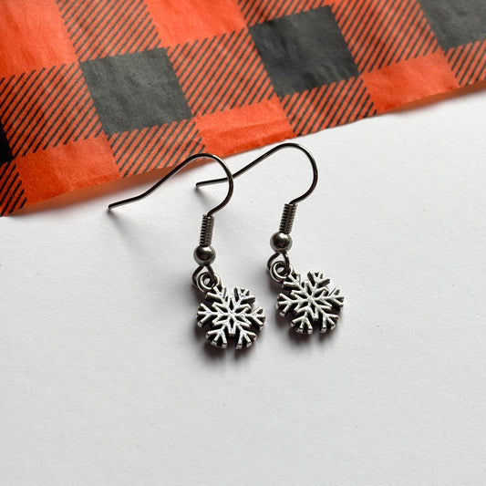 Silver minimalist Christmas snowflake dangle earrings