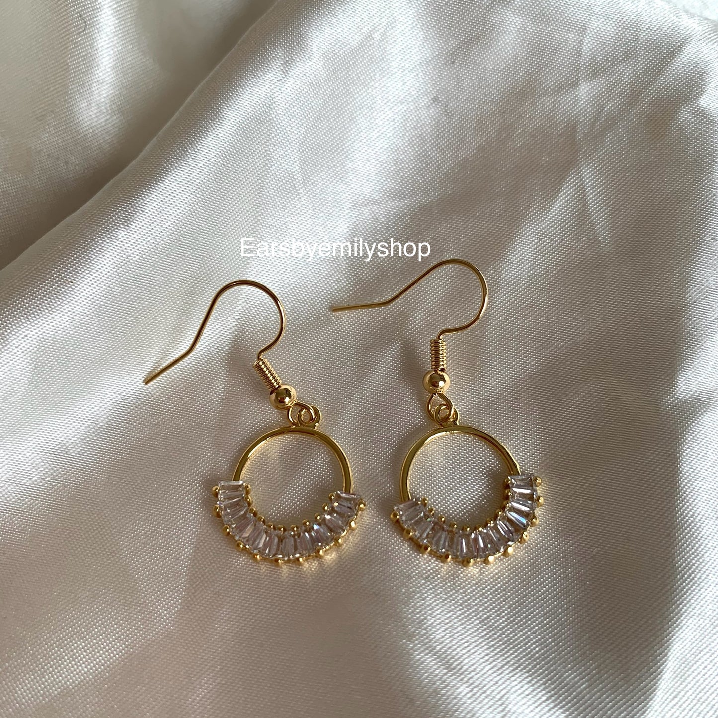 Gold plated clear crystal circle frame dangle earrings