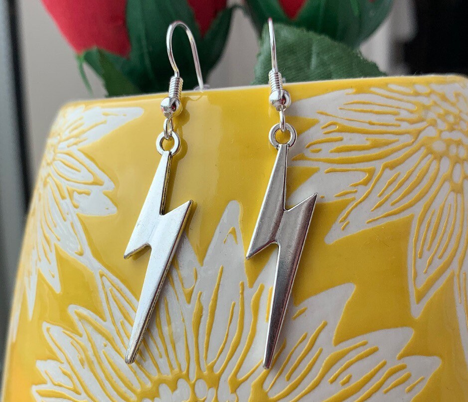 Silver plated lightning bolt earrings