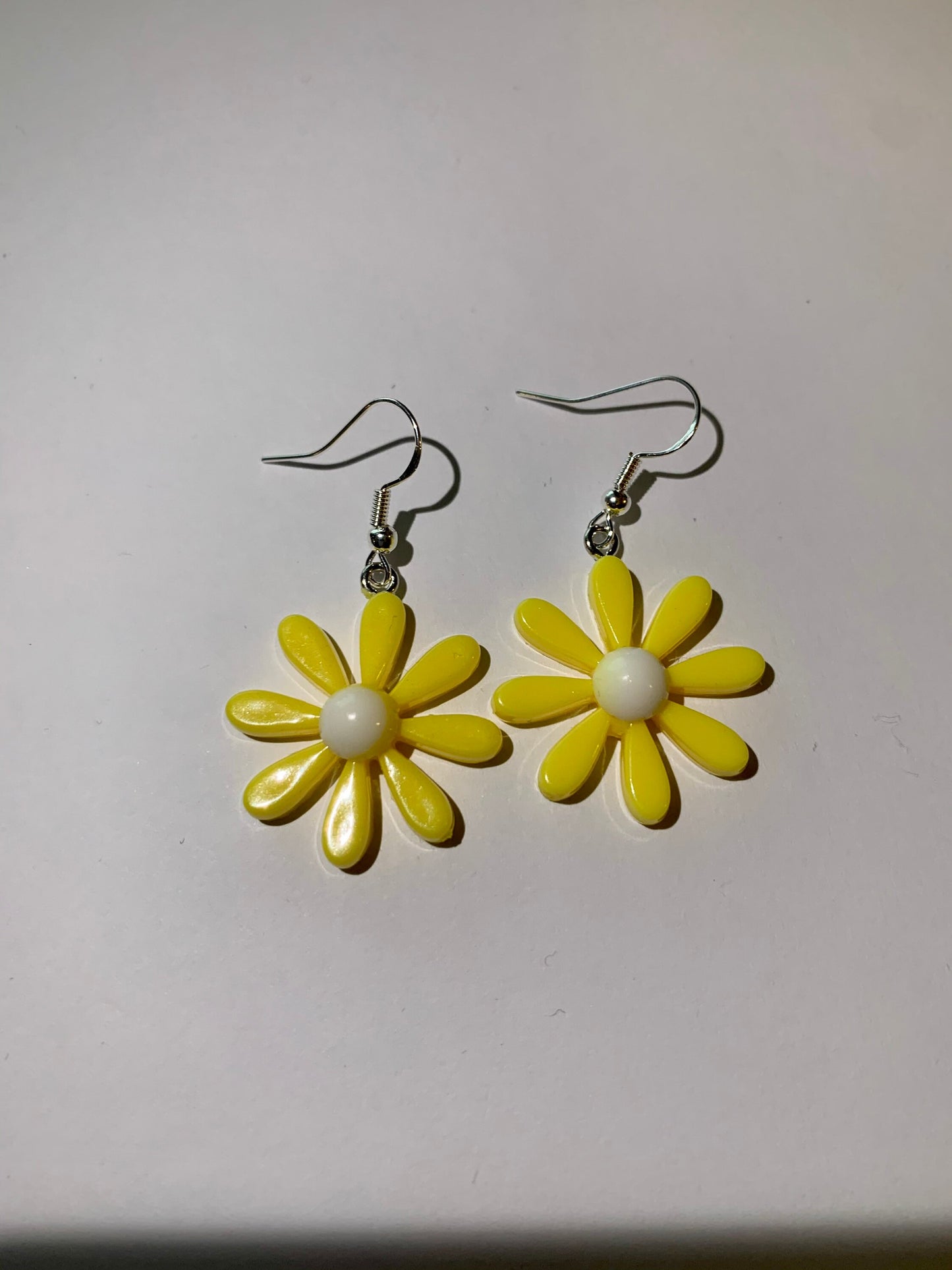 Colourful daisy flower earrings