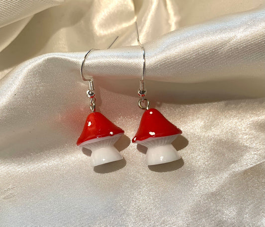 Red mushroom/toad stool earrings