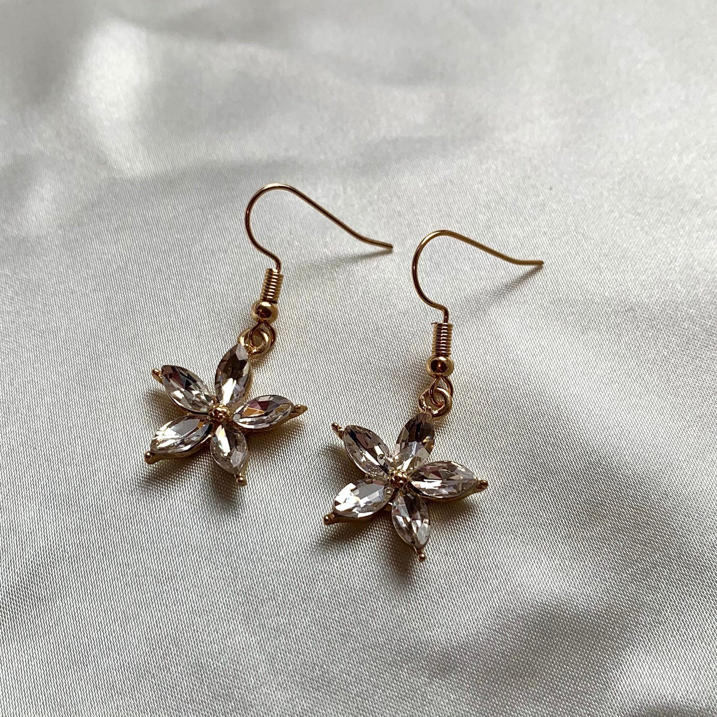 Crystal flower gold dangle earrings