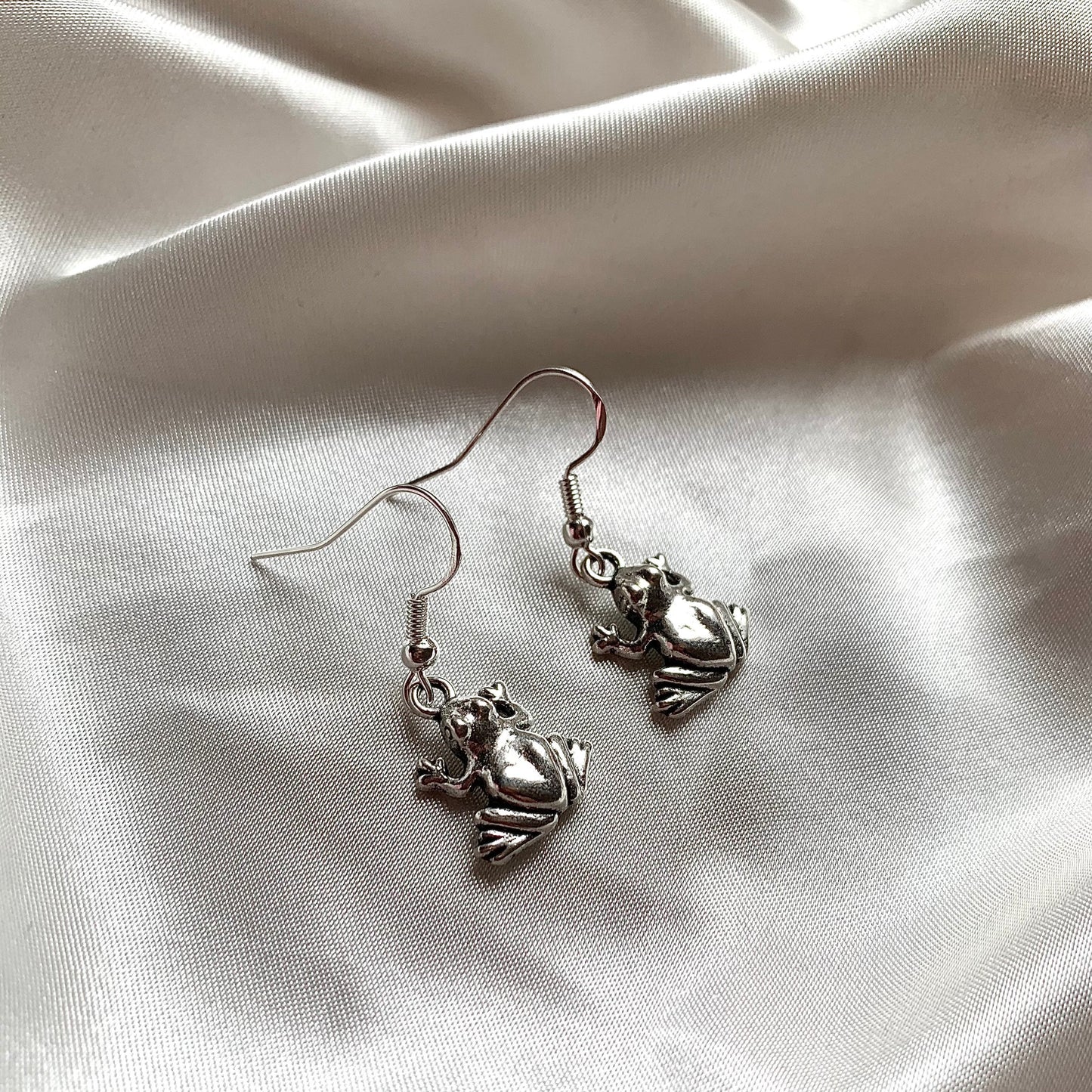 Silver plated frog earrings