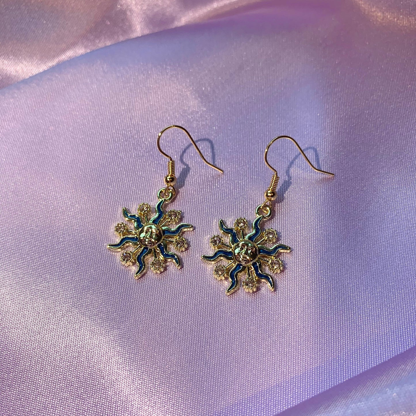 Yellow or blue sun gold earrings