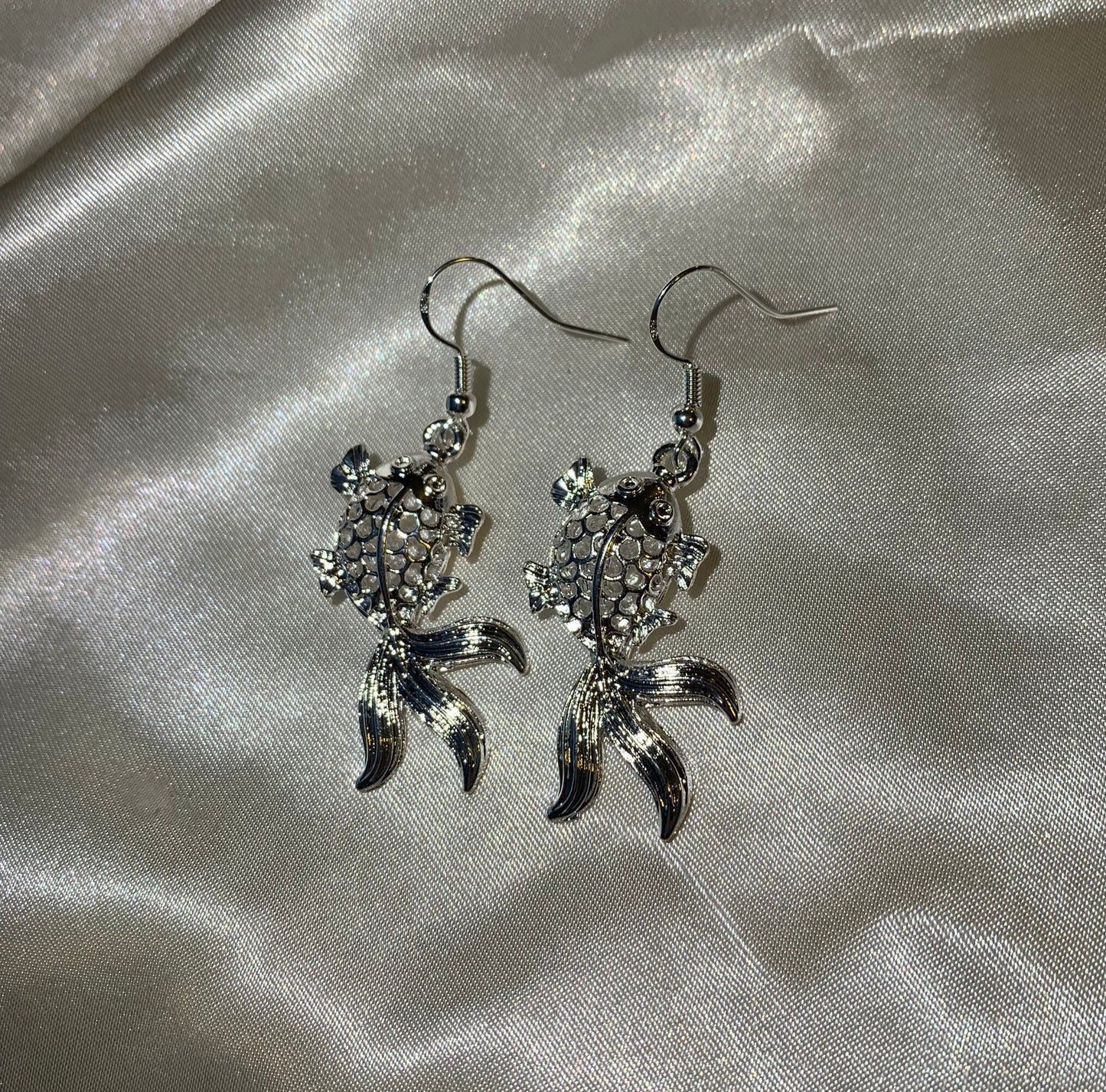 Metallic silver or gold fish earrings