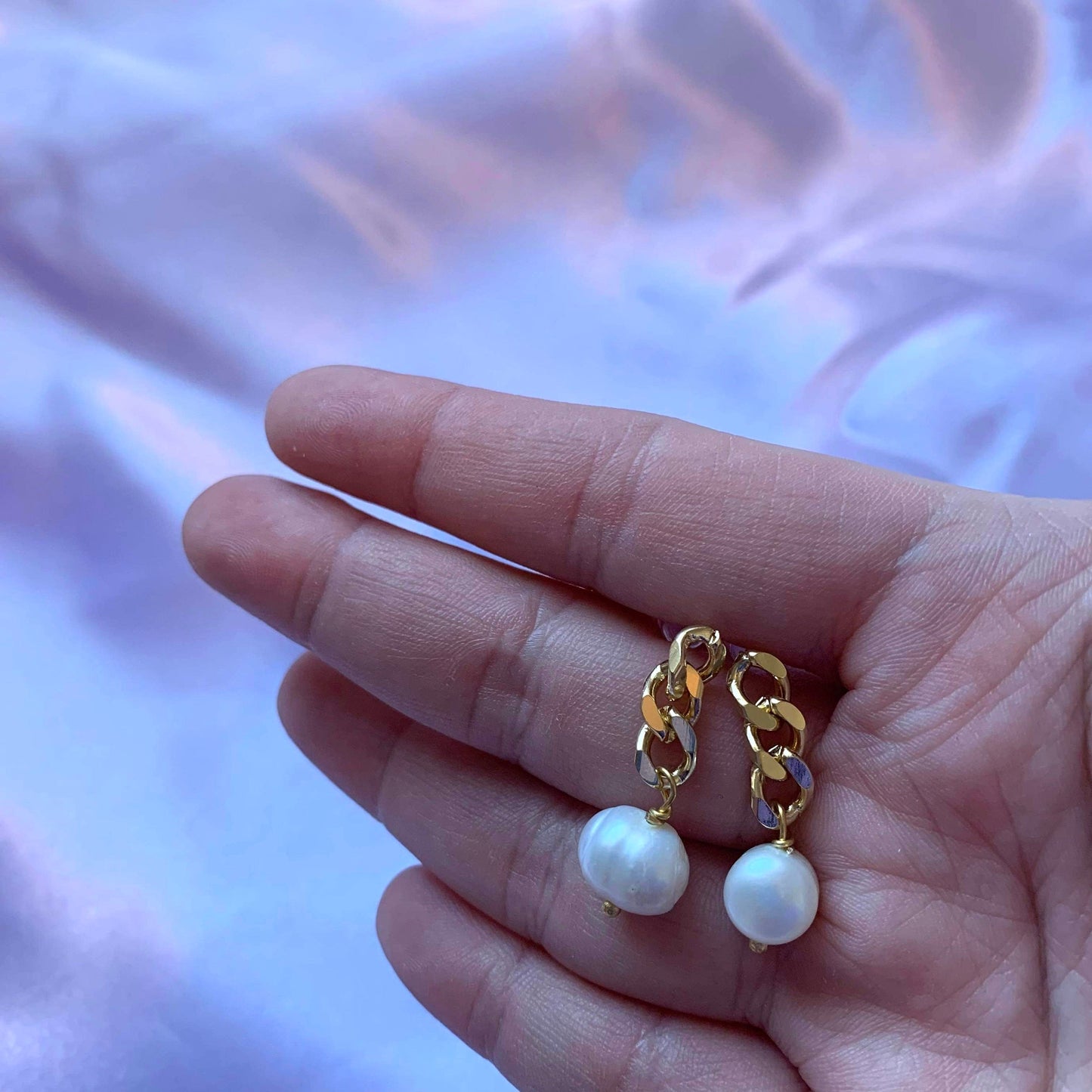 Gold plated freshwater pearl chain drop earrings