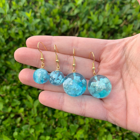 Blue cloud sky sphere earrings