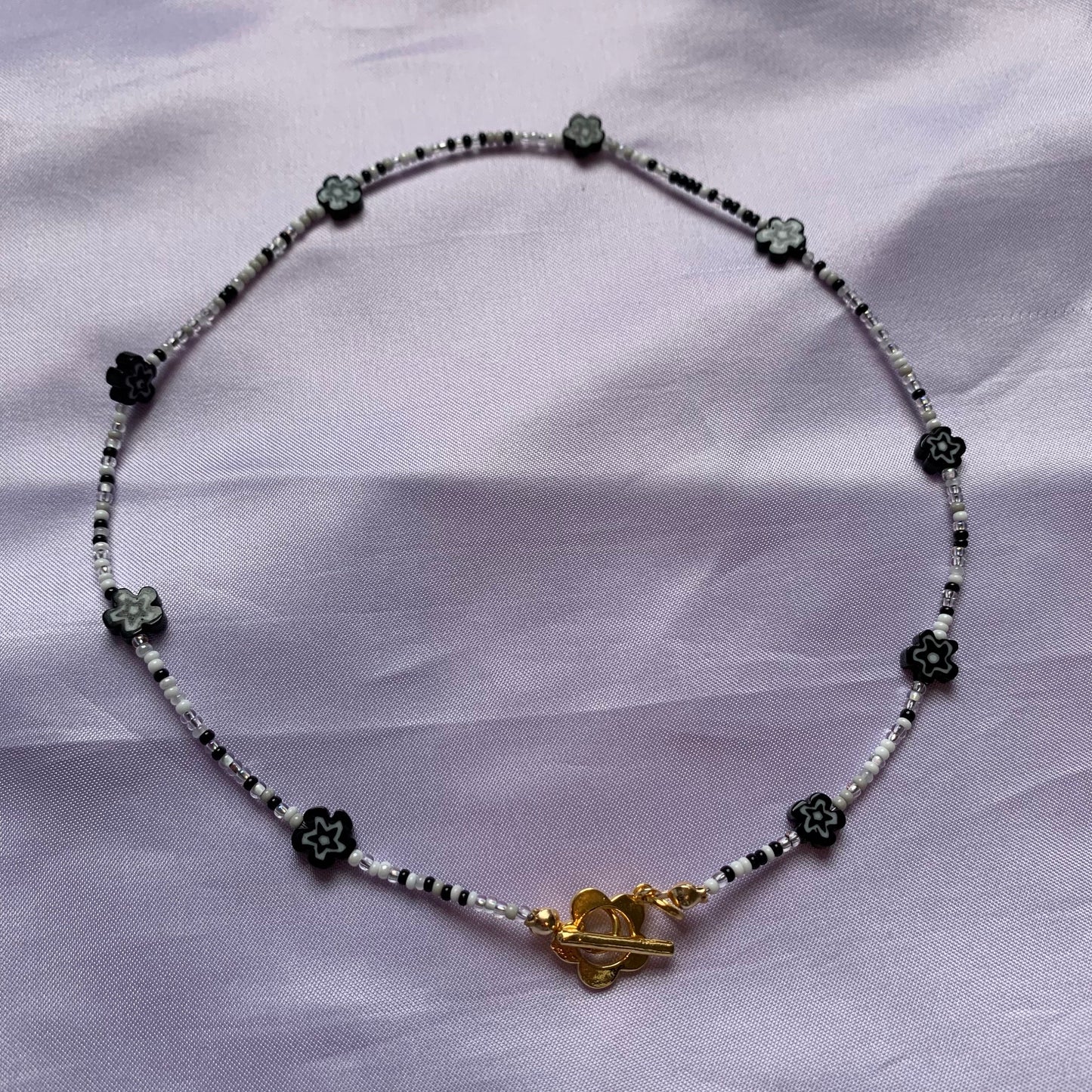 Handmade beaded white and black millefiori flower choker short necklace