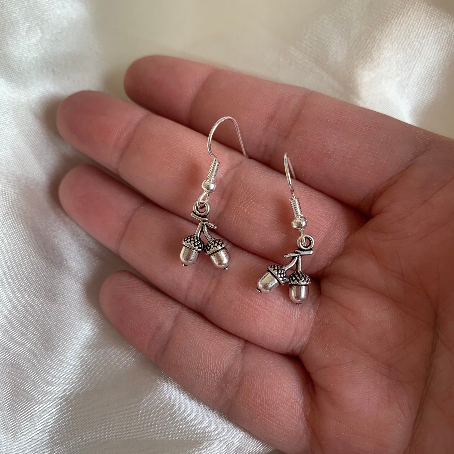 Silver acorn dangle earrings