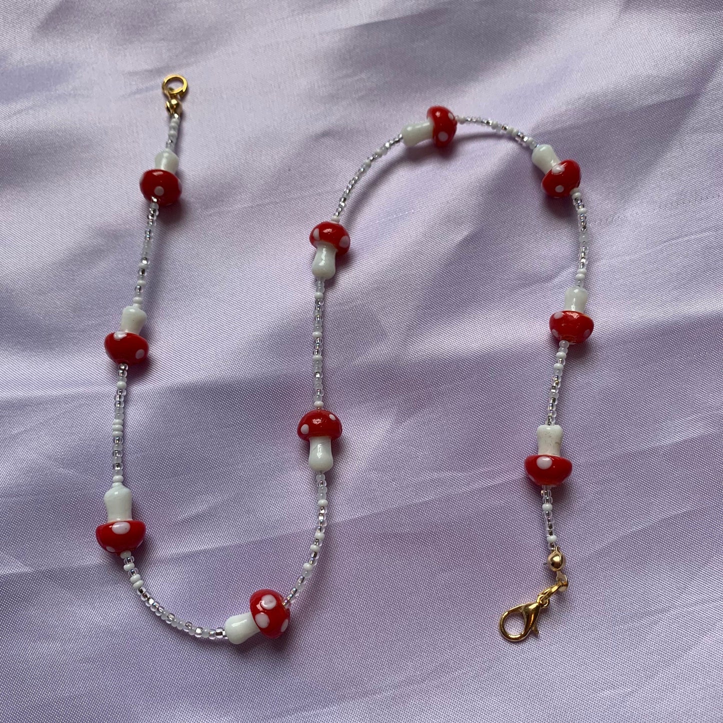 Red and white mushroom beaded necklace with gold