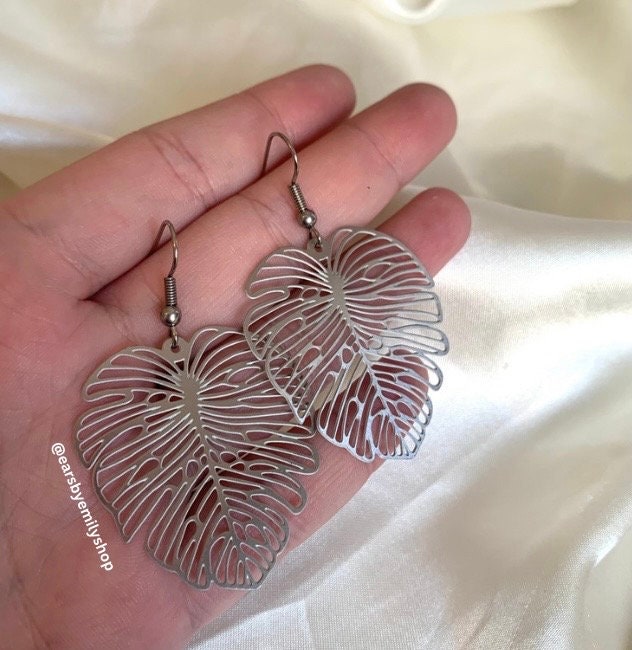 Stainless steel large outline leaf dangle earrings